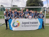 So sehen Sieger aus: Die Schule "An der Nassau" Meißen hat das Bundesfinale von JTFO&P bereits das zweite Mal nach Sachsen geholt. © Schule "An der Nassau"