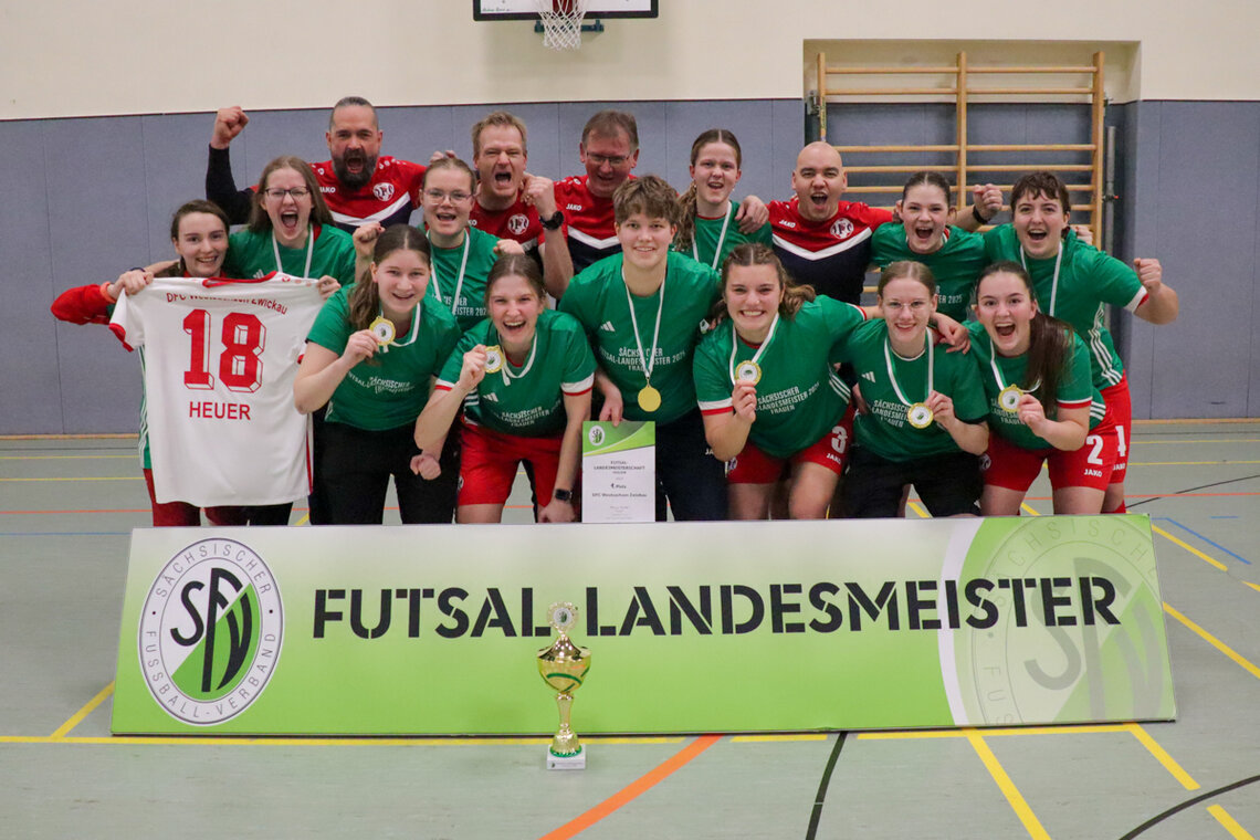 Der DFC Westsachsen Zwickau ist Futsal-Landesmeisterinnen 2025 bei den Frauen.