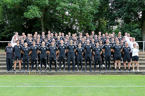 Unter optimalen Bedingungen bereiteten sich die Schiedsrichterinnen und Schiedsrichter der SFV-Spielklassen am letzten Juni-Wochenende auf das anstehende Spieljahr 2024/2025 vor.