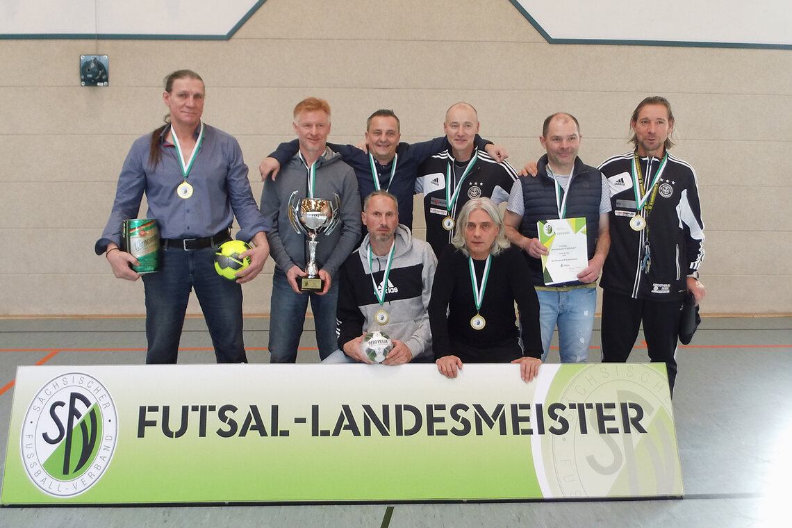 Futsal-Landesmeister Ü 50-Herren 2019/2020: SG Handwerk Rabenstein © Rainer Hepner